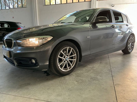 BMW 1er 116d EfficientDynamics Sport Line 2017