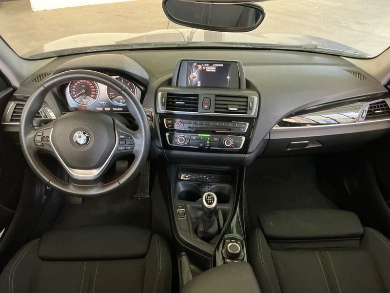 BMW 1er 116d EfficientDynamics Sport Line 2017 – снимка 17