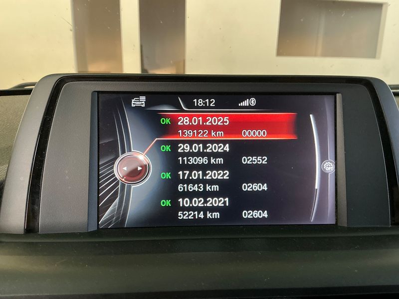BMW 1er 116d EfficientDynamics Sport Line 2017 – снимка 22