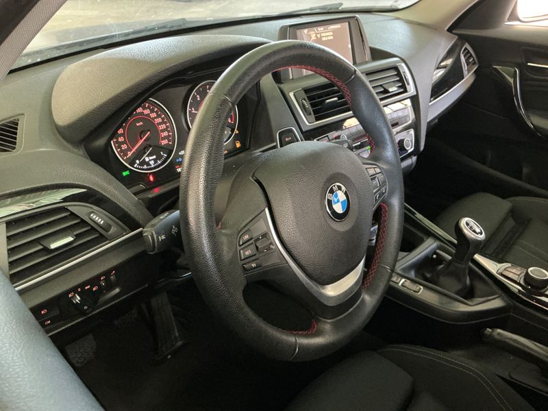 BMW 1er 116d EfficientDynamics Sport Line 2017 – снимка на щета 34
