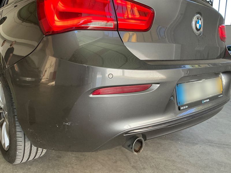 BMW 1er 116d EfficientDynamics Sport Line 2017 – снимка на щета 35