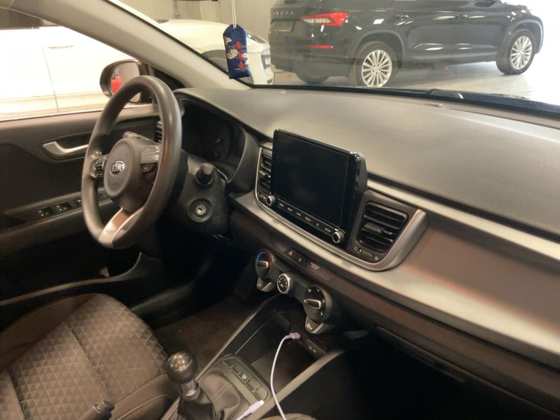 Kia Rio 1.2 Concept 2021 – снимка 17