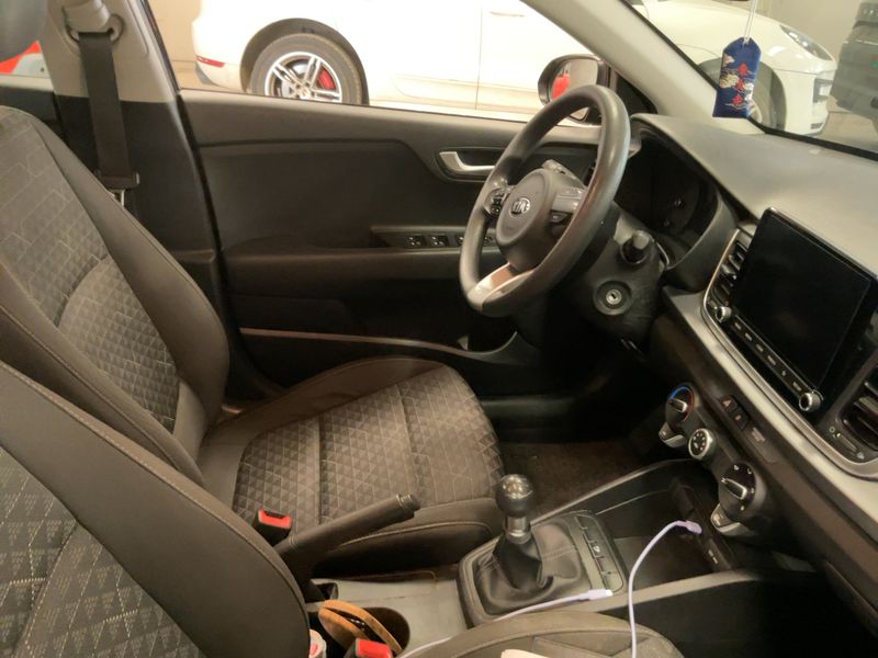 Kia Rio 1.2 Concept 2021 – снимка 16
