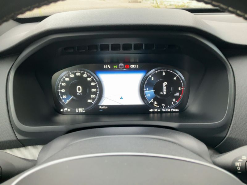 Volvo XC90 2.0 D5 R-Design AWD 2018 – снимка 19