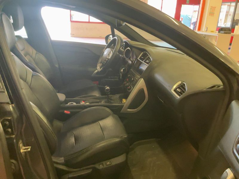 Citroen DS4 1.6 e-HDi SoChic 2013 – снимка 16