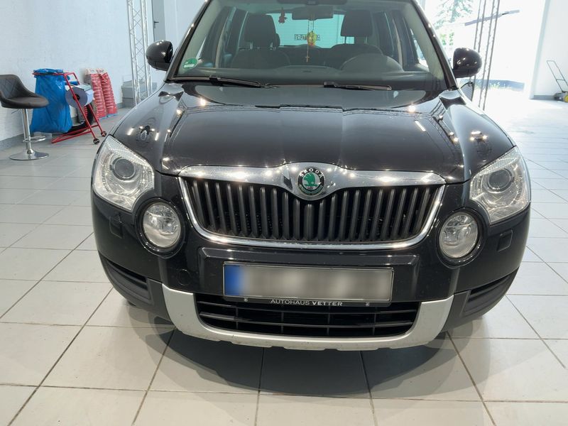 Skoda Yeti 2.0 TDI Adventure 4x4 2013 – снимка 14