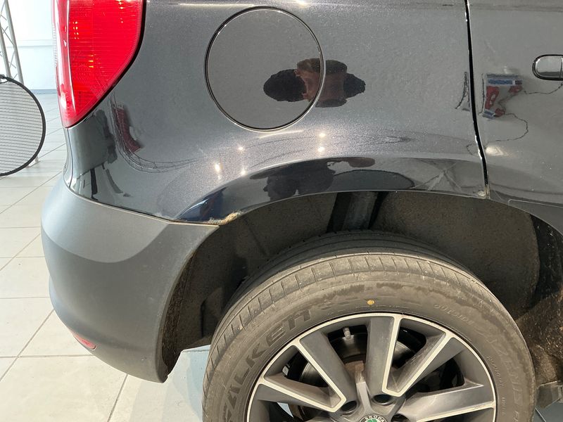 Skoda Yeti 2.0 TDI Adventure 4x4 2013 – снимка 21