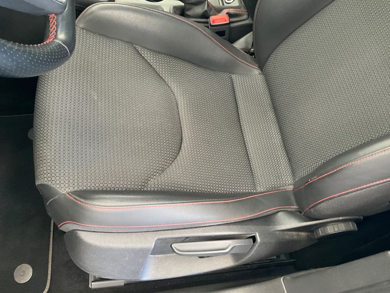 Seat Leon 2.0 TDI FR 2015 – снимка 36