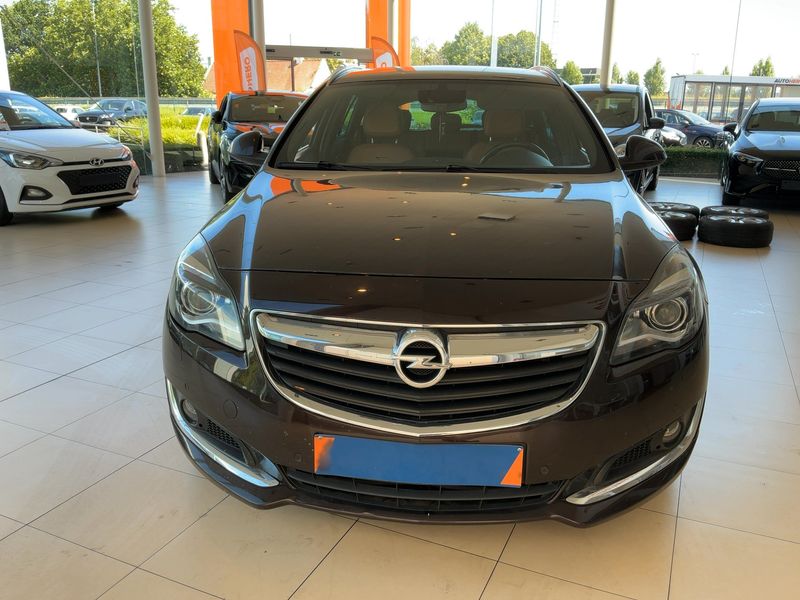 Opel Insignia Sports Tourer 1.6 CDTI DPF Innovation 2016 – снимка 14