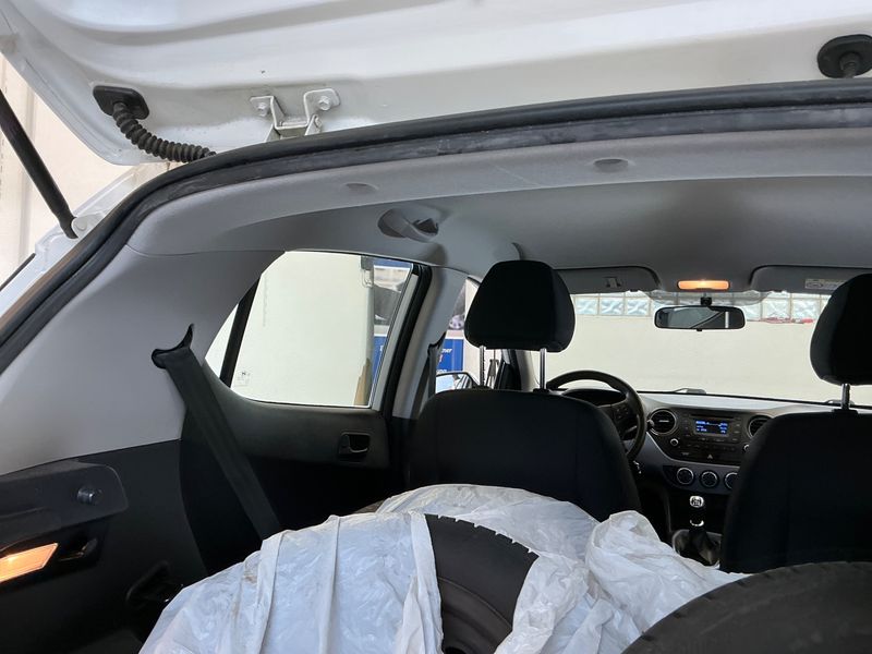 Hyundai i10 1.2 YES! 2015 – снимка 31