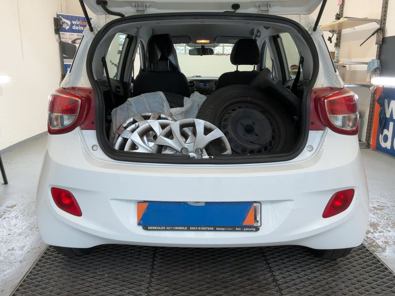 Hyundai i10 1.2 YES! 2015 – снимка 16