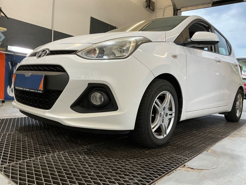Hyundai i10 1.2 YES! 2015 – снимка 44