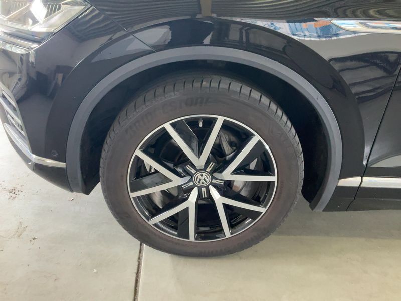 Volkswagen Touareg 3.0 V6 TDI Atmosphere 4Motion 2018 – снимка 3