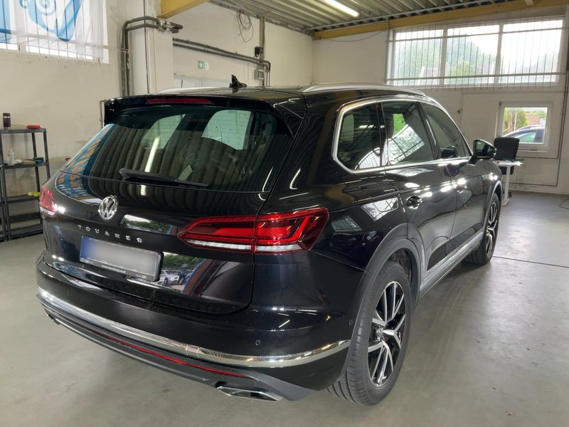 Volkswagen Touareg 3.0 V6 TDI Atmosphere 4Motion 2018 – снимка 8