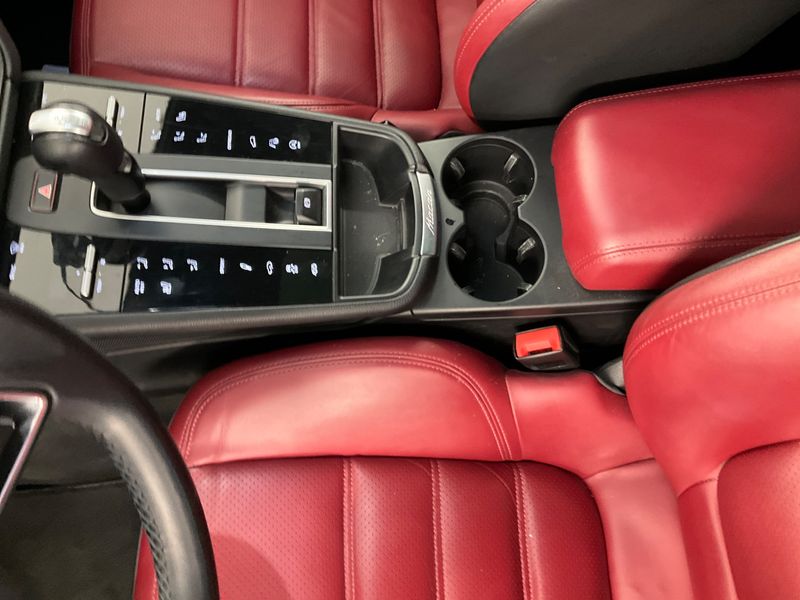 Porsche Macan GTS 2022 – снимка 27