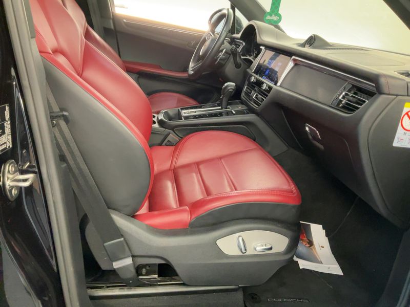 Porsche Macan GTS 2022 – снимка 16