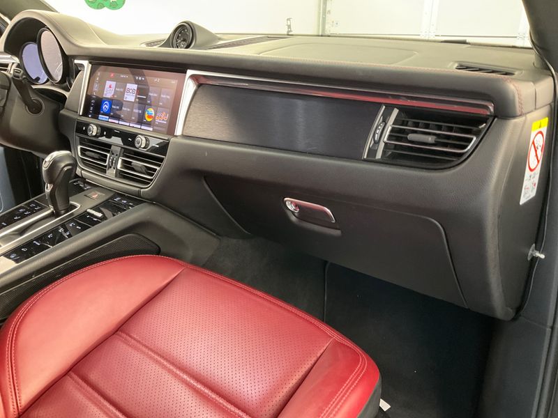 Porsche Macan GTS 2022 – снимка 33