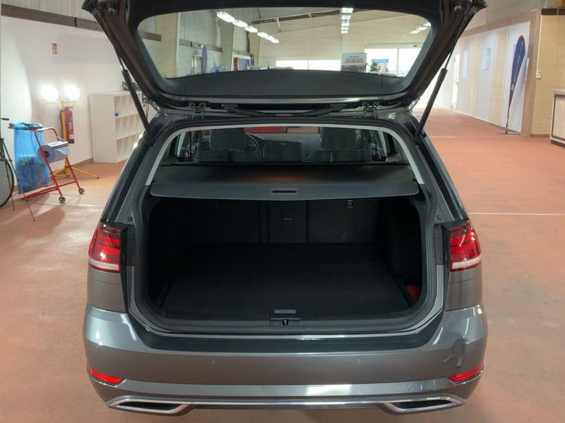 Volkswagen Golf VII 1.5 TSI ACT Highline BlueMotion Tech 2019 – снимка 15
