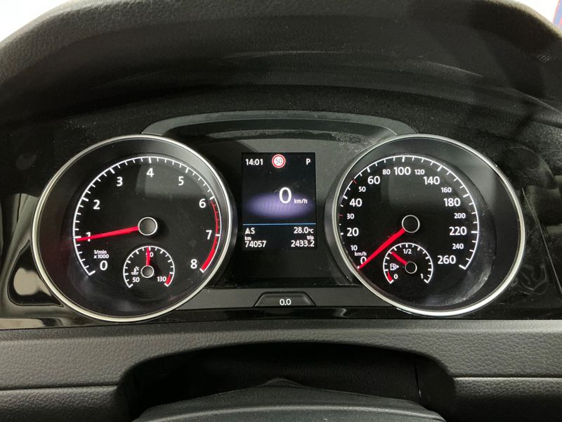Volkswagen Golf VII 1.5 TSI ACT Highline BlueMotion Tech 2019 – снимка 18
