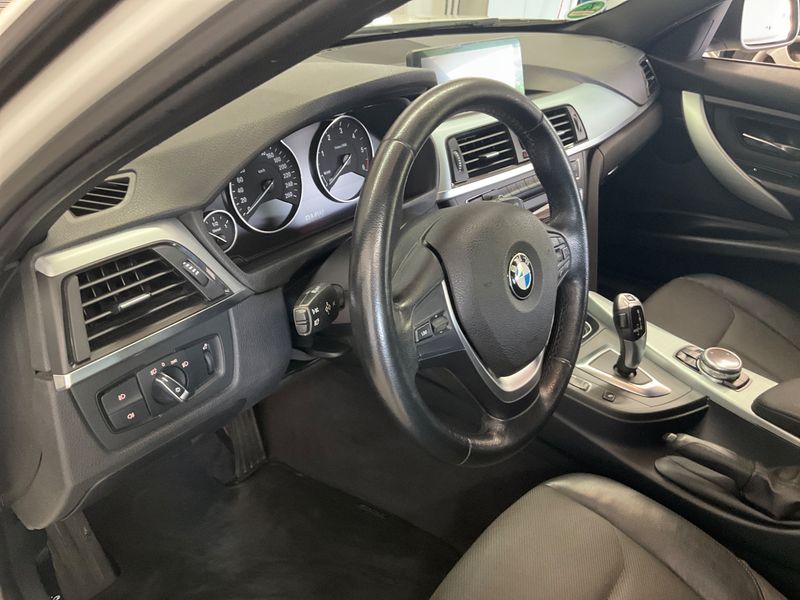 BMW 3er 320d 2014 – снимка 26
