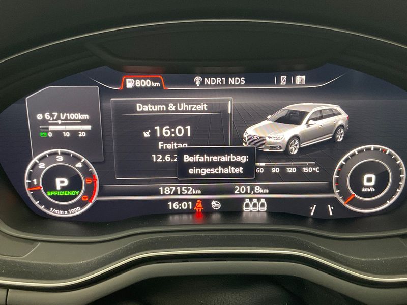 Audi A4 3.0 V6 TDI Sport 2017 – снимка 18
