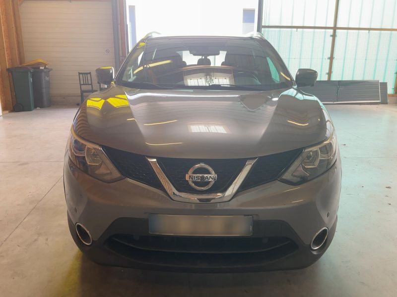 Nissan Qashqai 1.6 dCi N-Connecta 2016 – снимка 14