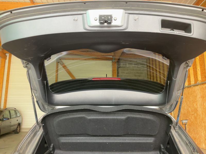 Nissan Qashqai 1.6 dCi N-Connecta 2016 – снимка 15