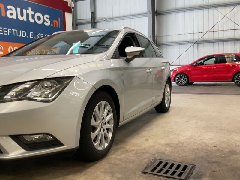 Seat Leon 1.0 TSI Style Ecomotive 2017 – снимка 2