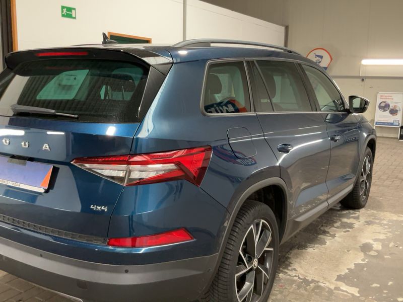 Skoda Kodiaq 2.0 TDI Sportline 4x4 2021 – снимка 8