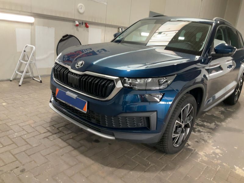 Skoda Kodiaq 2.0 TDI Sportline 4x4 2021 – снимка 2