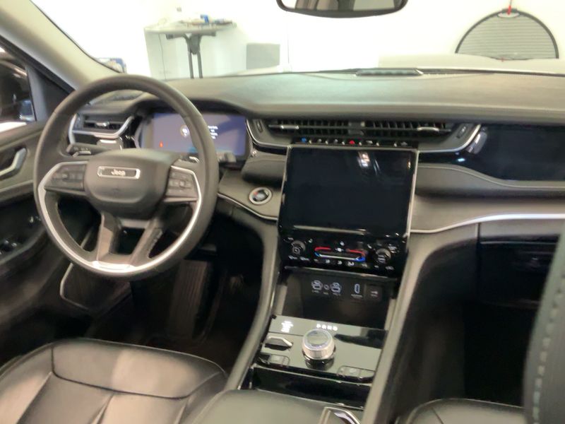 Jeep Grand Cherokee 2.0 4xe Plug-in Hybrid Limited 2023 – снимка 18