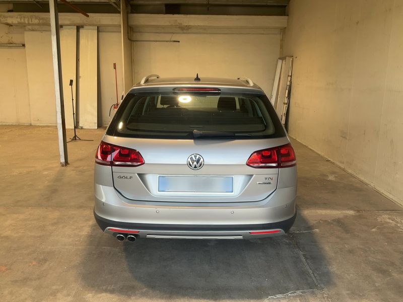 Volkswagen Golf VII 1.6 TDI 4Motion BlueMotion Tech 2016 – снимка 7
