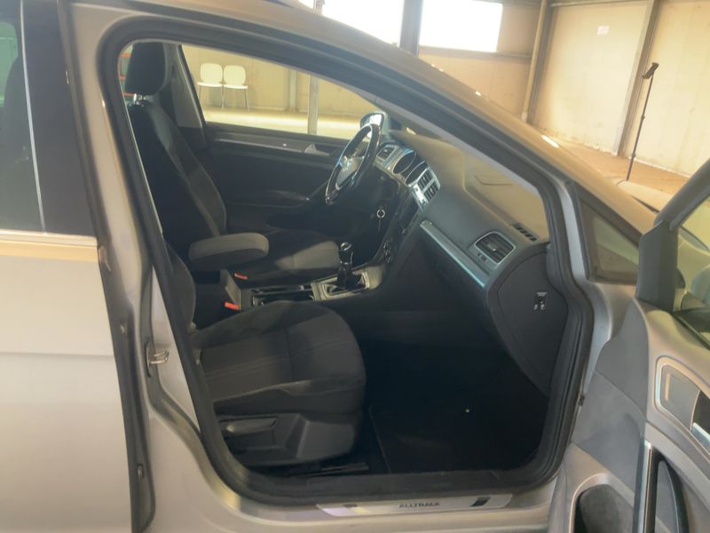 Volkswagen Golf VII 1.6 TDI 4Motion BlueMotion Tech 2016 – снимка 16