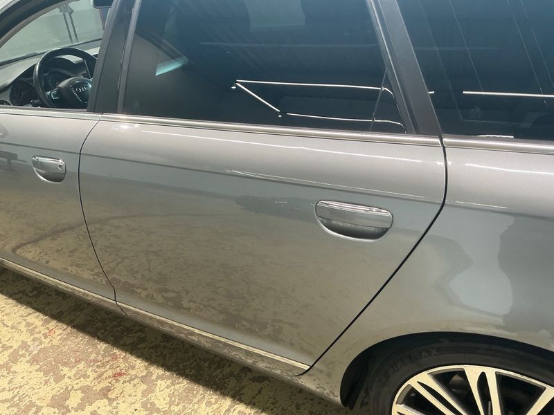 Audi A6 2.0 TDI 2010 – снимка 26