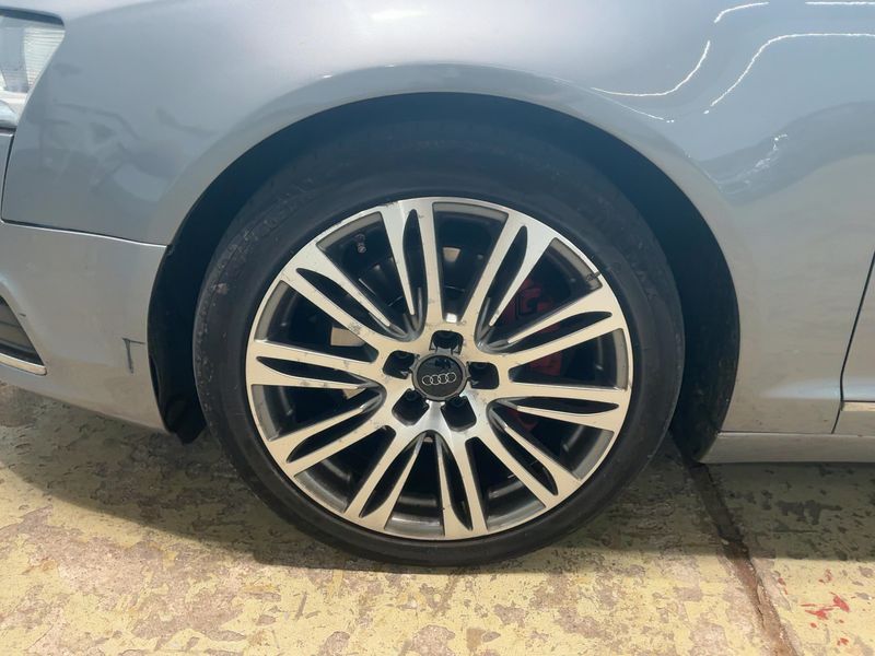 Audi A6 2.0 TDI 2010 – снимка 3