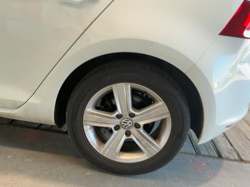 Volkswagen Golf VII 1.4 TSI Highline BlueMotion Tech 2013 – снимка 5