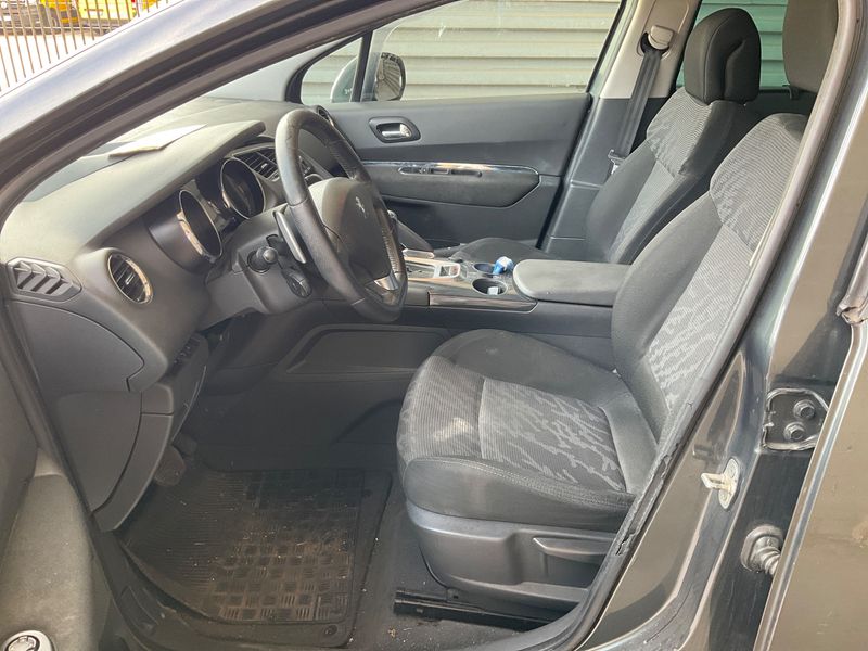 Peugeot 3008 1.6 HDi Platinum 2010 – снимка 3