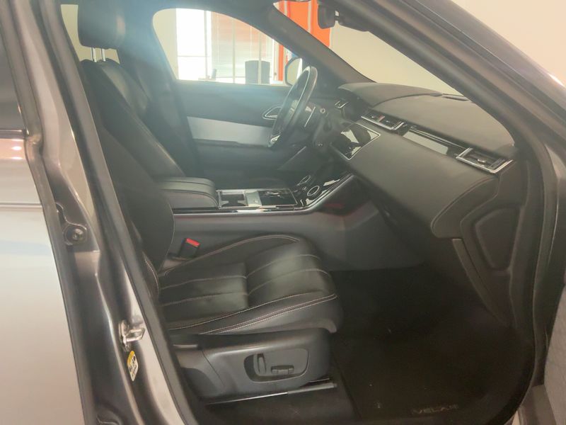 Land Rover Range Rover Velar 2.0 Diesel SE R-Dynamic 2017 – снимка 17