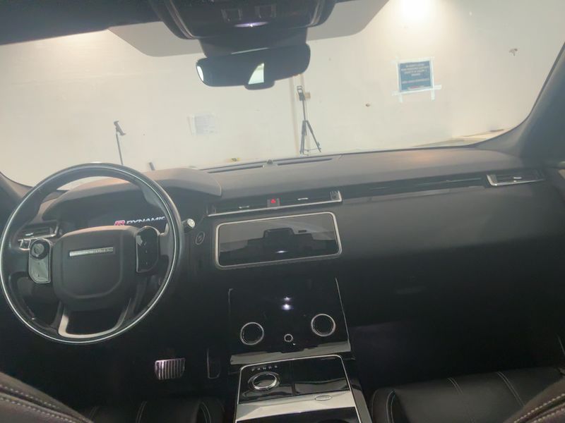 Land Rover Range Rover Velar 2.0 Diesel SE R-Dynamic 2017 – снимка 18