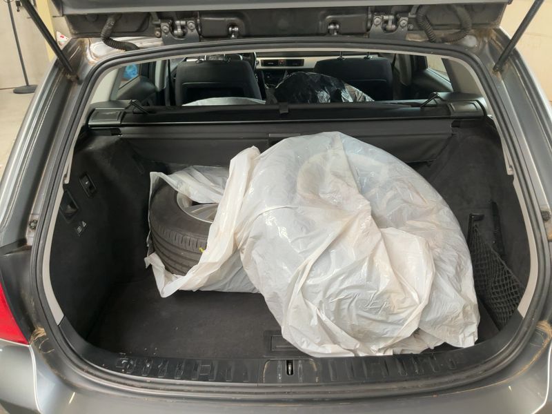 BMW 3er 320i 2011 – снимка 16