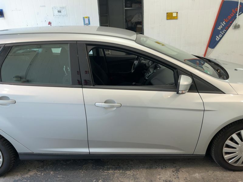 Ford Focus 1.5 TDCi Business 2017 – снимка 10