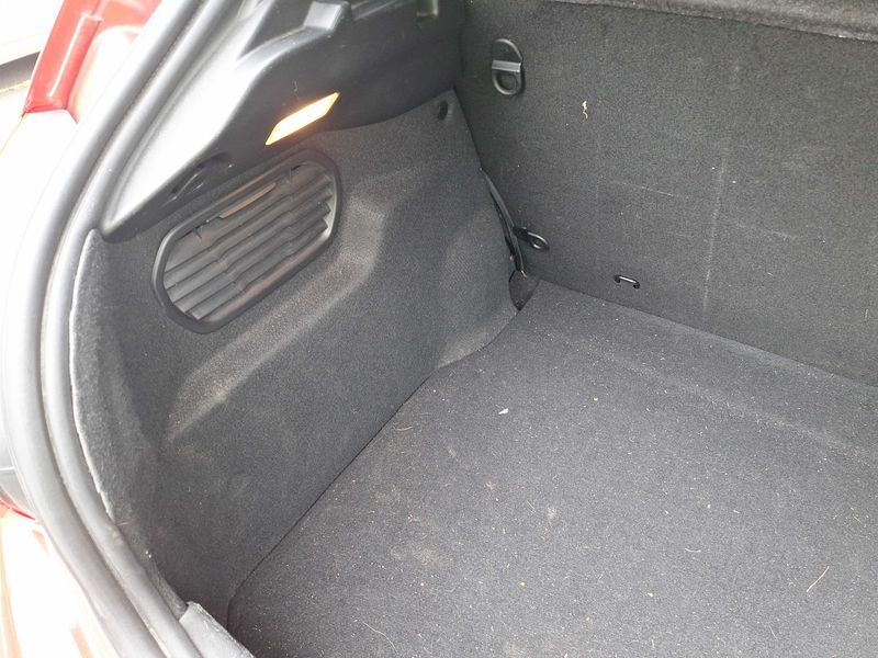 Peugeot 208 1.2 e-THP GT Line 2016 – снимка 76