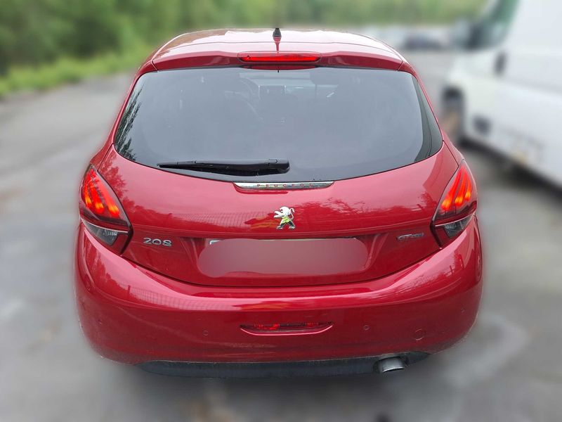Peugeot 208 1.2 e-THP GT Line 2016 – снимка 4