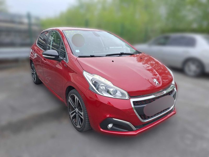Peugeot 208 1.2 e-THP GT Line 2016 – снимка 6