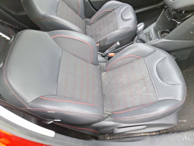 Peugeot 208 1.2 e-THP GT Line 2016 – снимка 79