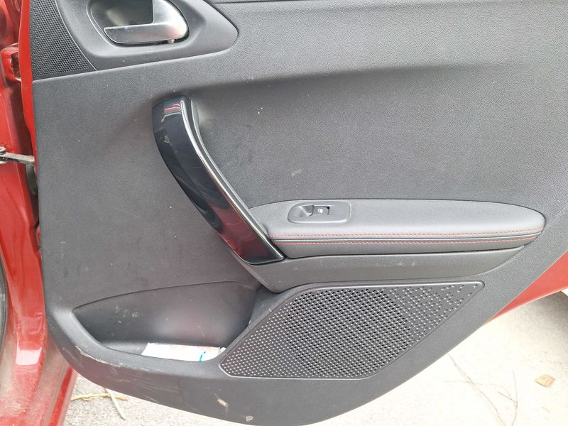 Peugeot 208 1.2 e-THP GT Line 2016 – снимка 86
