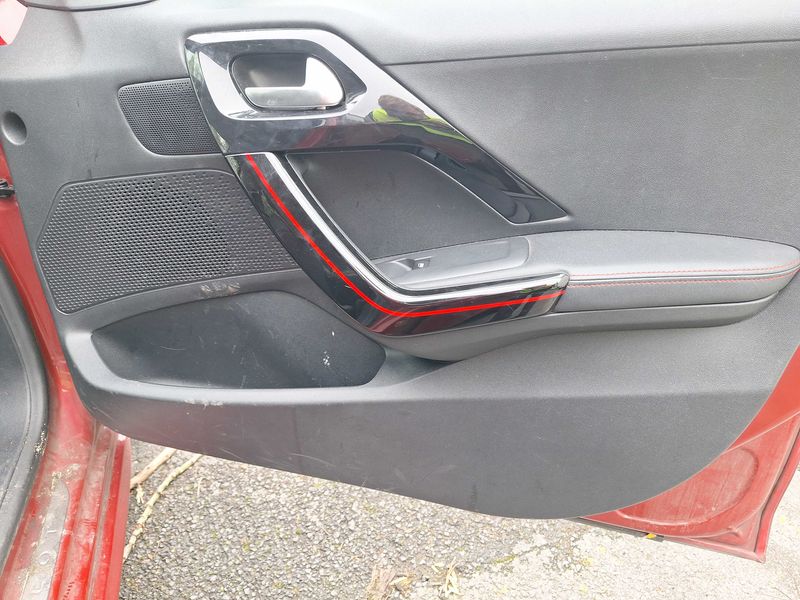 Peugeot 208 1.2 e-THP GT Line 2016 – снимка 84