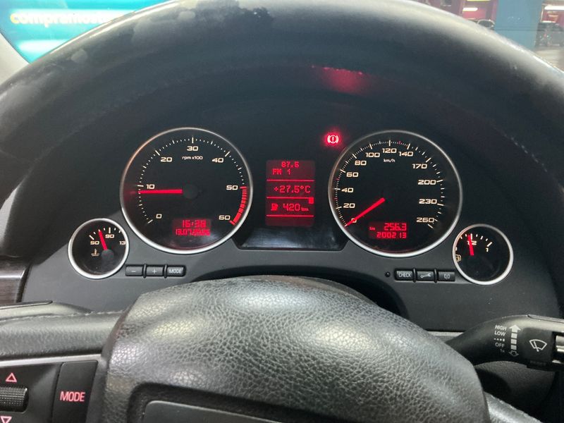 Seat Exeo 2.0 TDI Style 2009 – снимка 4
