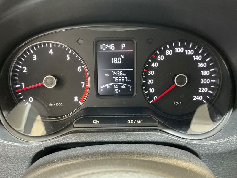 Volkswagen Polo 1.2 TSI Match 2012 – снимка 19