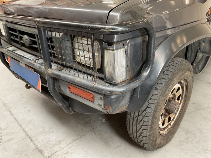Nissan Pick-up 2.5 Diesel King Cab 4x4 1990 – снимка 57